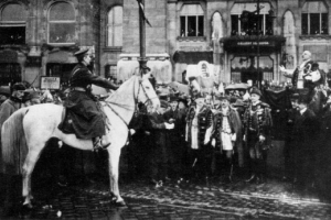 Horthy bevonulása Budapestre