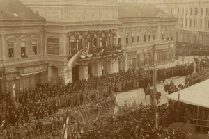 A 12. gyalogezredének díszszemléje a nyíregyházi főtéren, 1922.